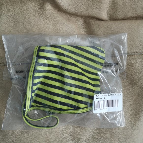 💝 Princess Polly by Motel Clova Bikini Bottom - Picture 7 of 7